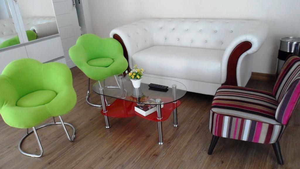 Oyo 1093 De Nawarat Chiang Mai Boutique Apartment Exterior photo