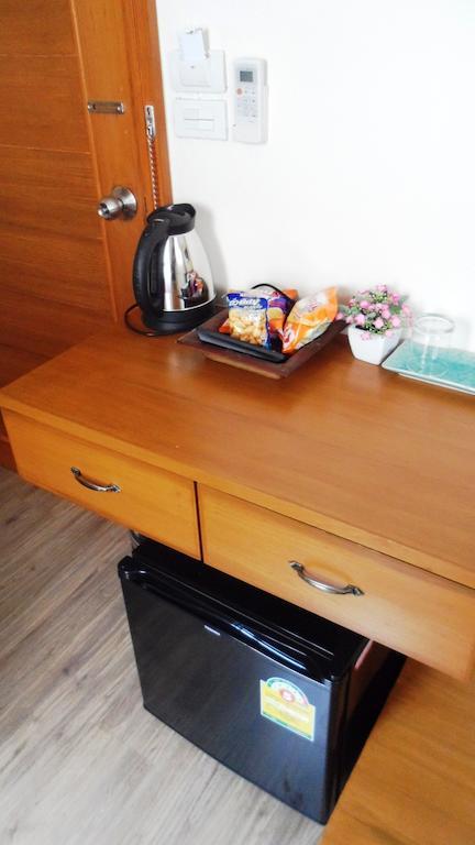 Oyo 1093 De Nawarat Chiang Mai Boutique Apartment Room photo