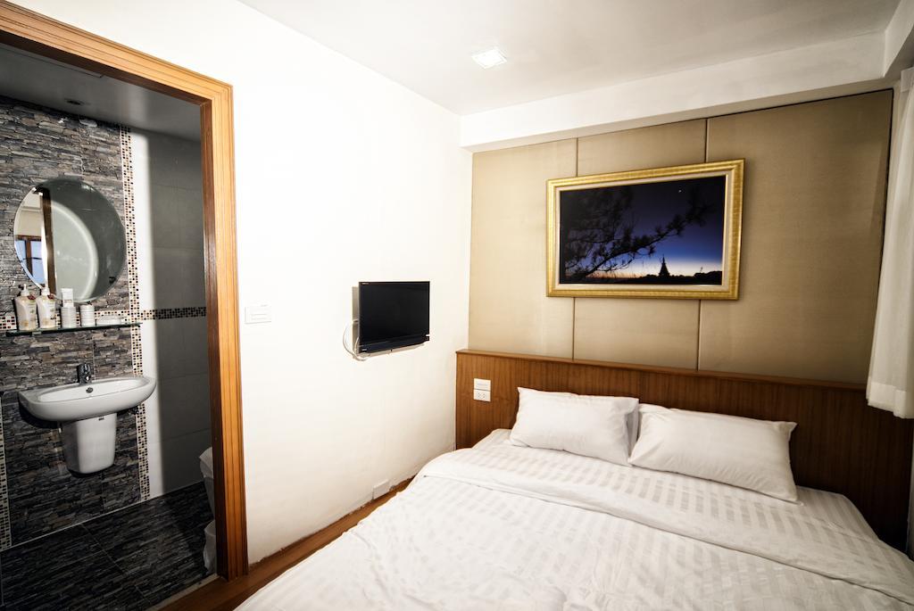 Oyo 1093 De Nawarat Chiang Mai Boutique Apartment Room photo